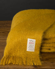Load image into Gallery viewer, Avoca Throw Mohair Amber
