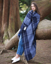 Load image into Gallery viewer, Navy Check Cashmere Throw Avoca
