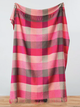 Load image into Gallery viewer, Pink Fields Lambswool Throw Avoca
