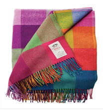 Load image into Gallery viewer, CircusLambswool Throw Avoca
