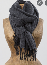 Load image into Gallery viewer, Sandymount Scarf Avoca
