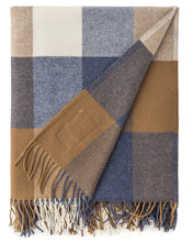 Load image into Gallery viewer, WR81 Lambswool Throw Avoca
