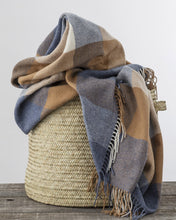 Load image into Gallery viewer, Avoca Throw Lambswool Blue/Tan WR81
